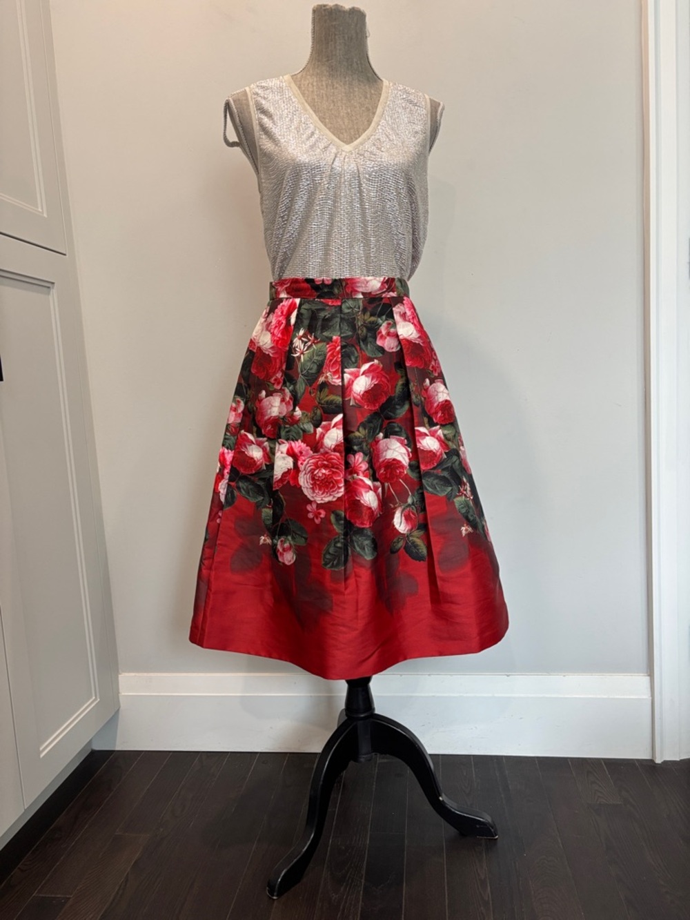 Talbots Floral A-Line Midi Skirt Red Pink Pleated Party Skirt 6 - Picture 3 of 13
